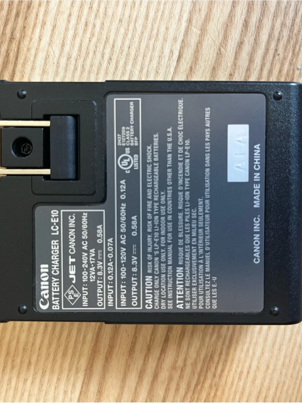 Canon EOS Rebel T3 (EOS 1100D) DSLR Camera